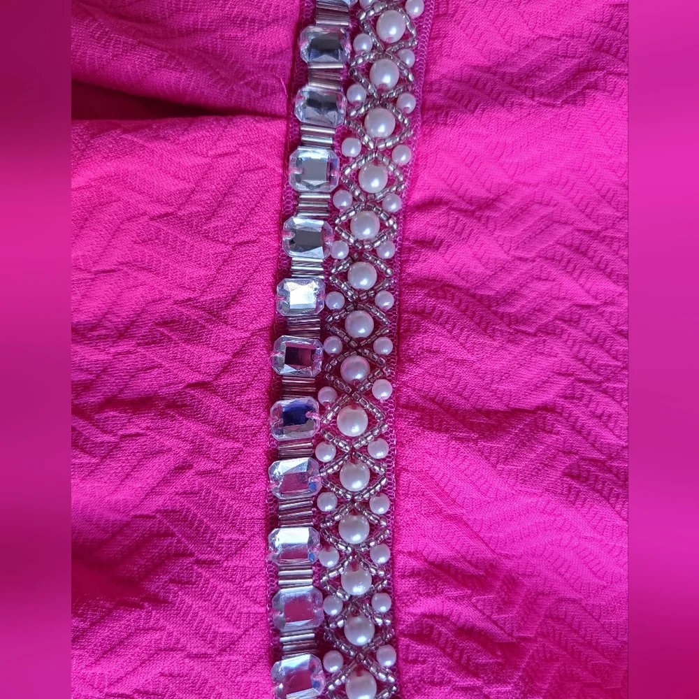 New Beautiful pink dress, size 8